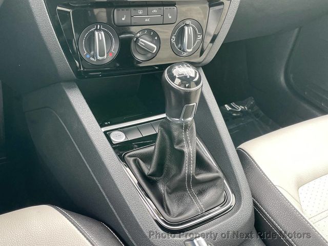 2016 Volkswagen Jetta Sedan 2016 VOLKSWAGEN JETTA 1.8T SPORT MANUAL SERVICED 615-730-9991 - 22988895 - 22