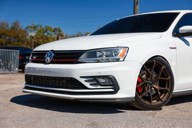 2016 Volkswagen Jetta Sedan 2.0T GLI SE 4dr Automatic - 22987815 - 34