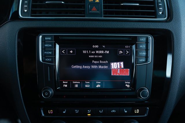 2016 Volkswagen Jetta Sedan 2.0T GLI SE 4dr Automatic - 22987815 - 38