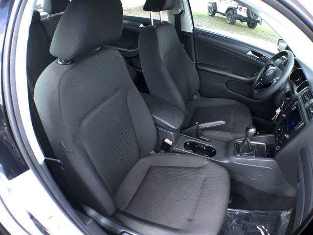 2016 Volkswagen Jetta Sedan S - 22594220 - 19