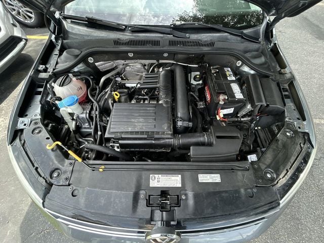 2016 Volkswagen Jetta Sedan S - 23039188 - 10