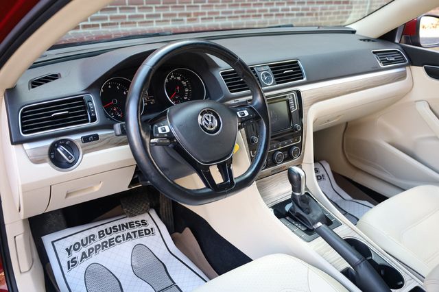 2016 Volkswagen Passat  - 22936127 - 13