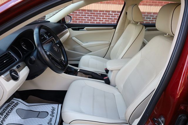 2016 Volkswagen Passat  - 22936127 - 14