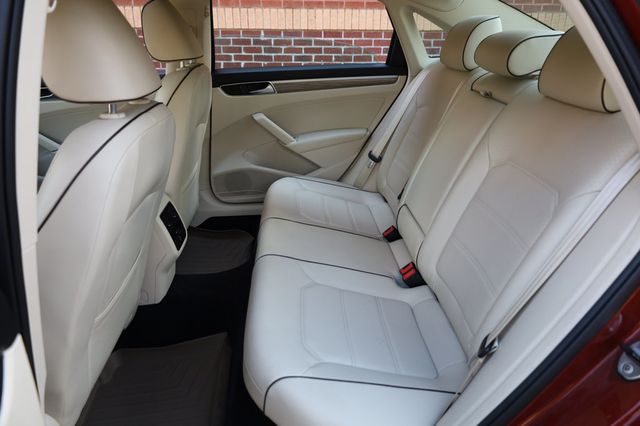 2016 Volkswagen Passat  - 22936127 - 17