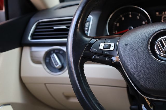 2016 Volkswagen Passat  - 22936127 - 28