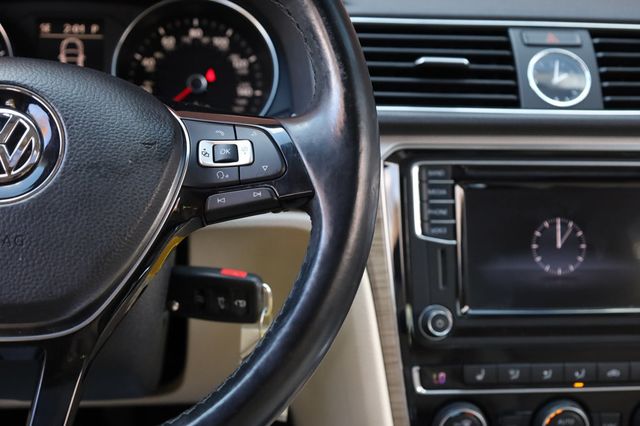2016 Volkswagen Passat  - 22936127 - 29