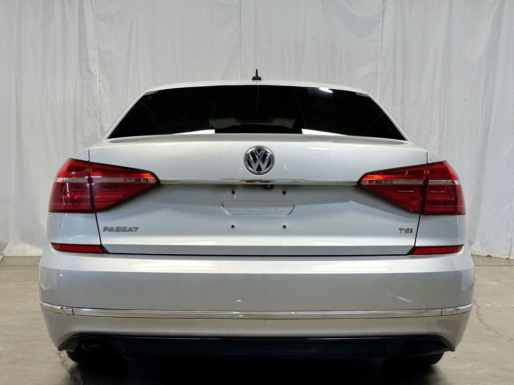2016 Volkswagen Passat 4dr Sedan 1.8T Automatic R-Line - 23079571 - 9