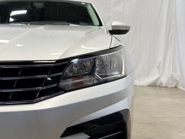 2016 Volkswagen Passat 4dr Sedan 1.8T Automatic R-Line - 23079571 - 6