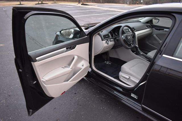 2016 Volkswagen Passat 4dr Sedan 1.8T Automatic S - 22969967 - 23