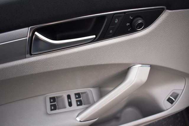 2016 Volkswagen Passat 4dr Sedan 1.8T Automatic S - 22969967 - 30