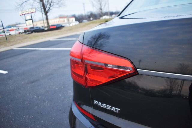 2016 Volkswagen Passat 4dr Sedan 1.8T Automatic S - 22969967 - 35