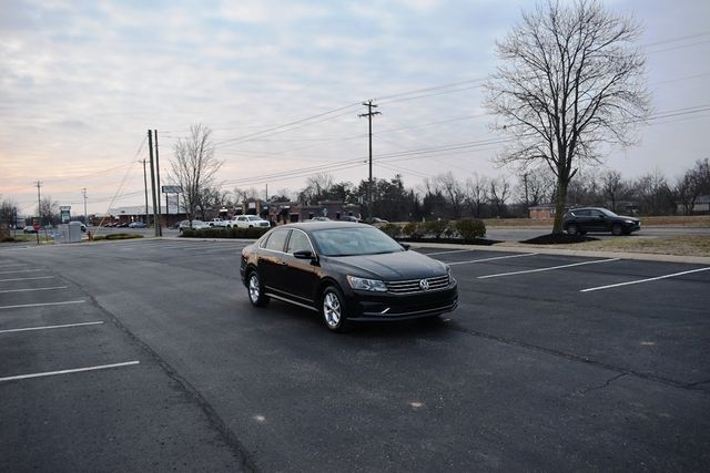 2016 Volkswagen Passat 4dr Sedan 1.8T Automatic S - 22969967 - 37