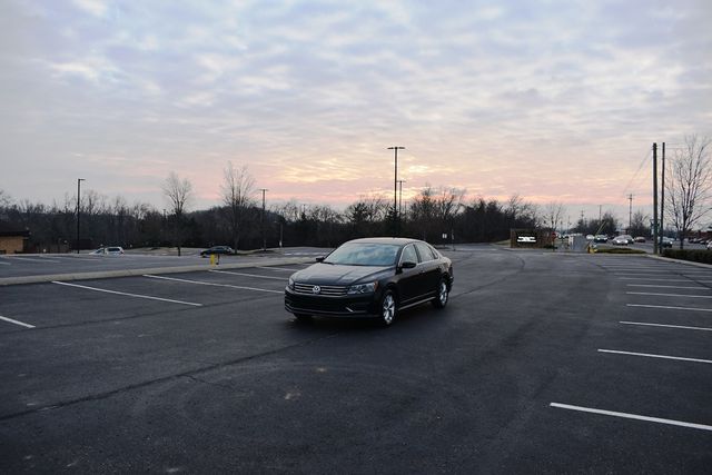 2016 Volkswagen Passat 4dr Sedan 1.8T Automatic S - 22969967 - 38