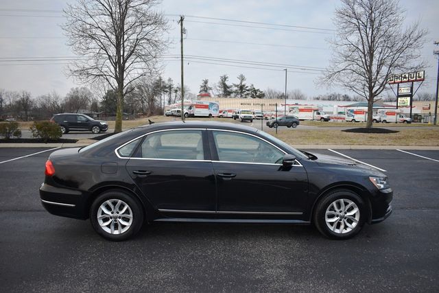 2016 Volkswagen Passat 4dr Sedan 1.8T Automatic S - 22969967 - 41