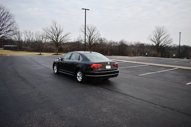 2016 Volkswagen Passat 4dr Sedan 1.8T Automatic S - 22969967 - 44