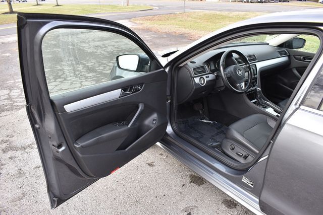 2016 Volkswagen Passat 4dr Sedan 1.8T Automatic SE - 22969967 - 38