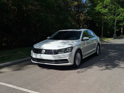 2016 Volkswagen Passat