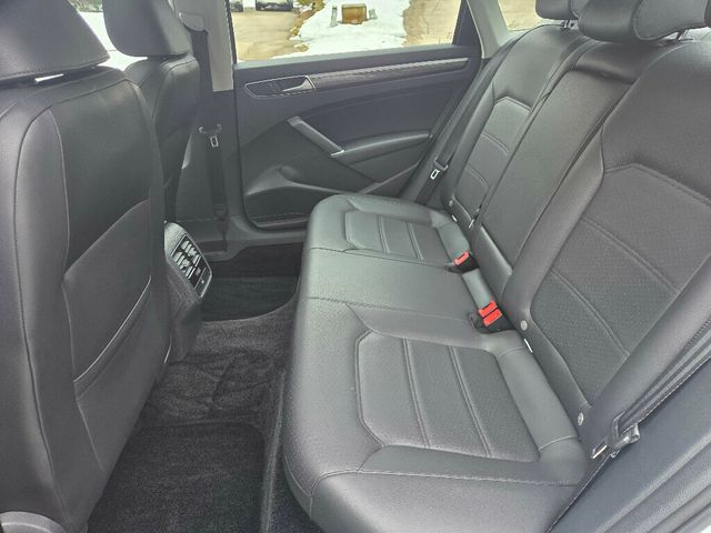 2016 Volkswagen Passat 4dr Sedan 1.8T Automatic SE - 22987539 - 11