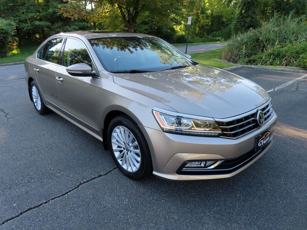 2016 Volkswagen Passat TDI SE photo 17