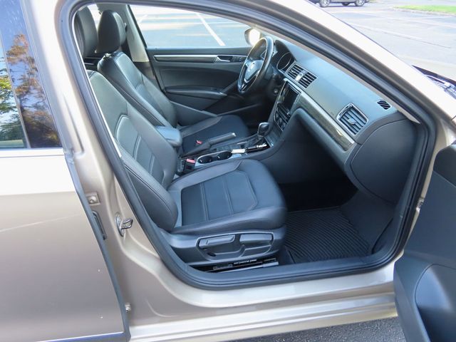 2016 Volkswagen Passat 4dr Sedan 1.8T Automatic SE PZEV - 22911566 - 22