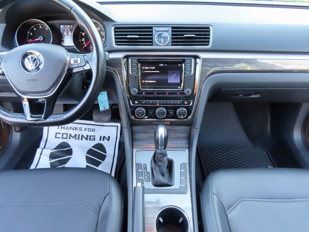 2016 Volkswagen Passat TDI SE photo 32