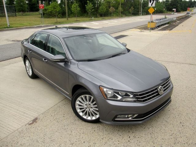 2016 Volkswagen Passat 4dr Sedan 1.8T Automatic SE w/Technology - 22525087 - 1