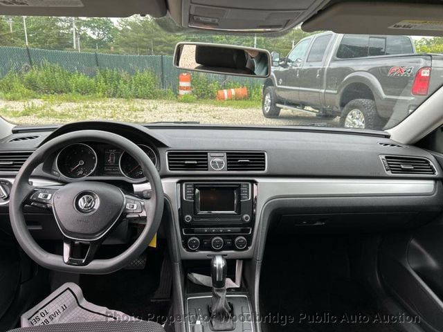 2016 Volkswagen Passat 4dr Sedan 1.8T Automatic S PZEV - 23052225 - 21