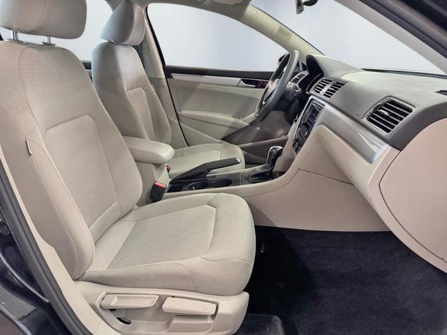 2016 Volkswagen Passat 4dr Sedan 1.8T Automatic S PZEV - 22998490 - 20