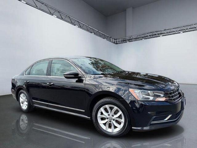 2016 Volkswagen Passat 4dr Sedan 1.8T Automatic S PZEV - 22998490 - 21