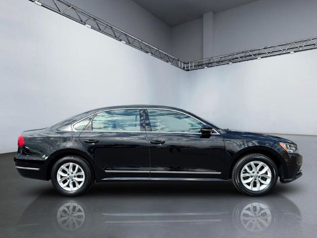 2016 Volkswagen Passat 4dr Sedan 1.8T Automatic S PZEV - 22998490 - 2
