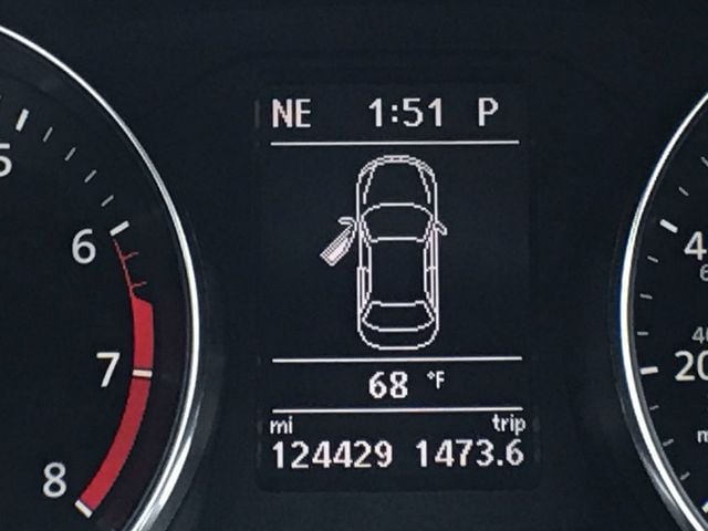 2016 Volkswagen Passat SE - 22577475 - 15