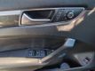 2016 Volkswagen Passat SE - 22949197 - 11