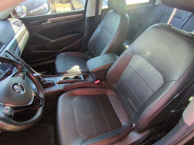 2016 Volkswagen Passat SE - 22949197 - 13