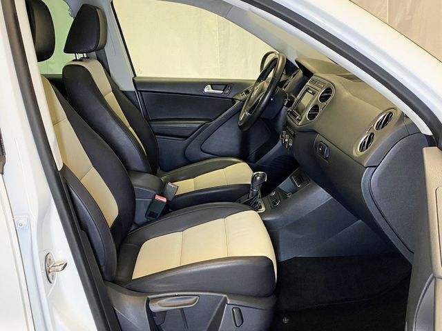2016 Volkswagen Tiguan  - 22950504 - 26