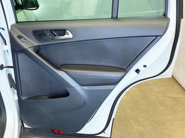 2016 Volkswagen Tiguan  - 22950504 - 31