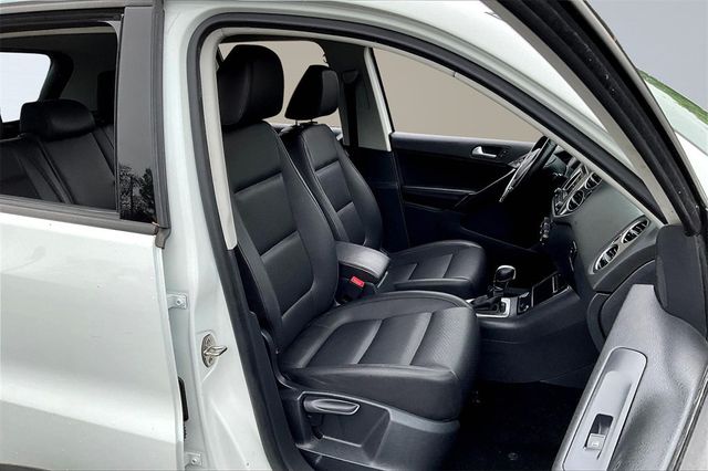 2016 Volkswagen Tiguan 2.0T S 4dr Automatic - 22842231 - 12