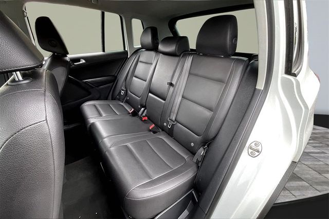 2016 Volkswagen Tiguan 2.0T S 4dr Automatic - 22842231 - 16