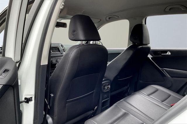 2016 Volkswagen Tiguan 2.0T S 4dr Automatic - 22842231 - 17