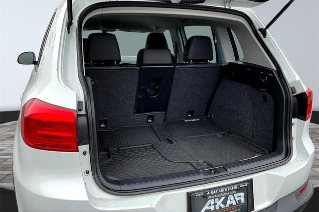 2016 Volkswagen Tiguan 2.0T S 4dr Automatic - 22842231 - 33