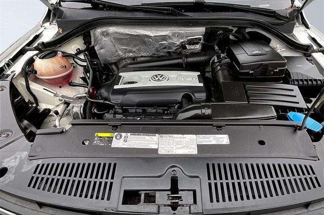 2016 Volkswagen Tiguan 2.0T S 4dr Automatic - 22842231 - 36
