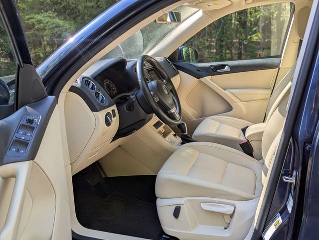 2016 Volkswagen Tiguan 2.0T S 4dr Automatic - 23011282 - 17