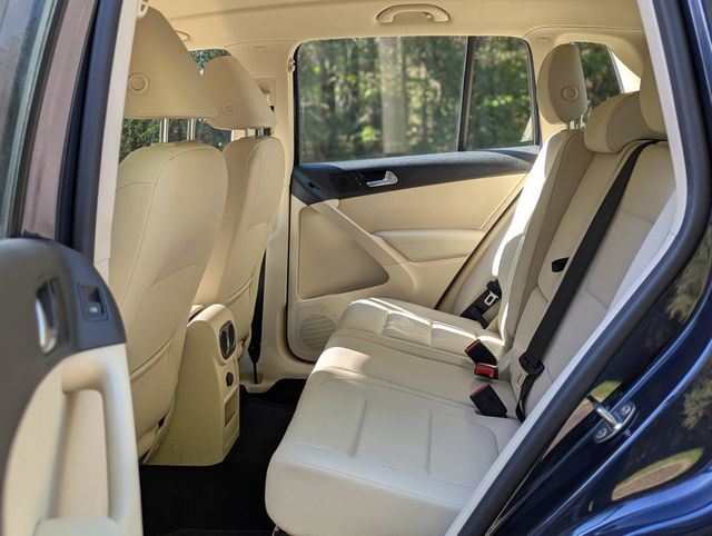 2016 Volkswagen Tiguan 2.0T S 4dr Automatic - 23011282 - 19