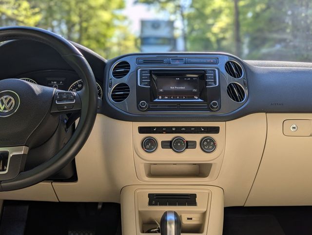 2016 Volkswagen Tiguan 2.0T S 4dr Automatic - 23011282 - 21