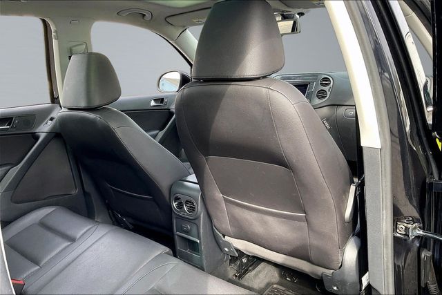 2016 Volkswagen Tiguan 2.0T SE w/ 4Motion 4dr Automatic - 22992864 - 15