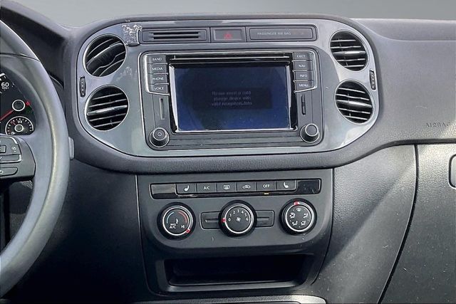 2016 Volkswagen Tiguan 2.0T SE w/ 4Motion 4dr Automatic - 22992864 - 24