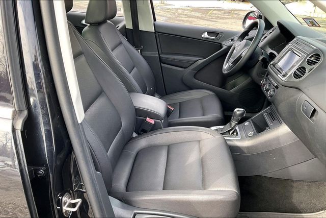 2016 Volkswagen Tiguan 2.0T SE w/ 4Motion 4dr Automatic - 23095802 - 11