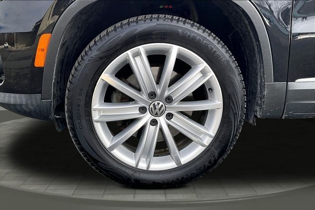 2016 Volkswagen Tiguan 2.0T SE w/ 4Motion 4dr Automatic - 23095802 - 38