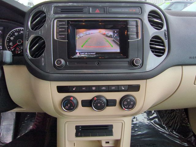 2016 Volkswagen Tiguan 2.0T S w/ 4Motion 4dr Automatic - 22952658 - 17