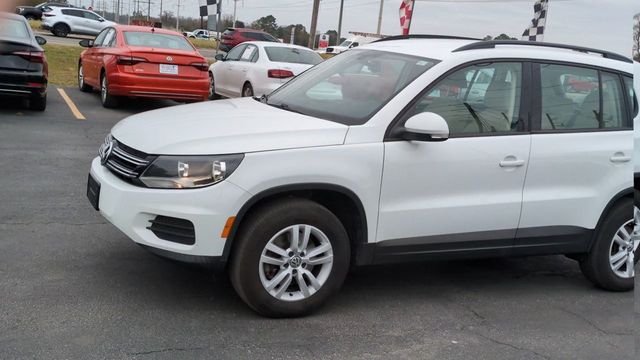 2016 Volkswagen Tiguan 2.0T S w/ 4Motion 4dr Automatic - 22952658 - 3
