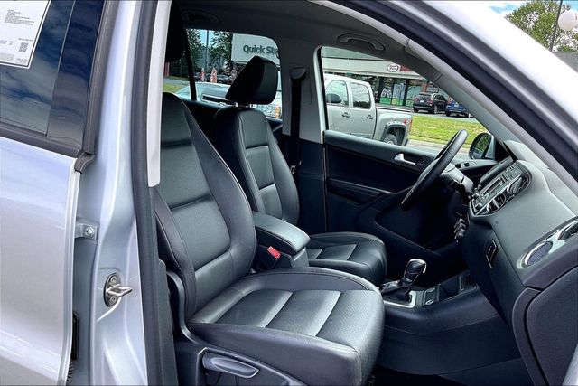 2016 Volkswagen Tiguan 2.0T S w/ 4Motion 4dr Automatic - 23028035 - 11